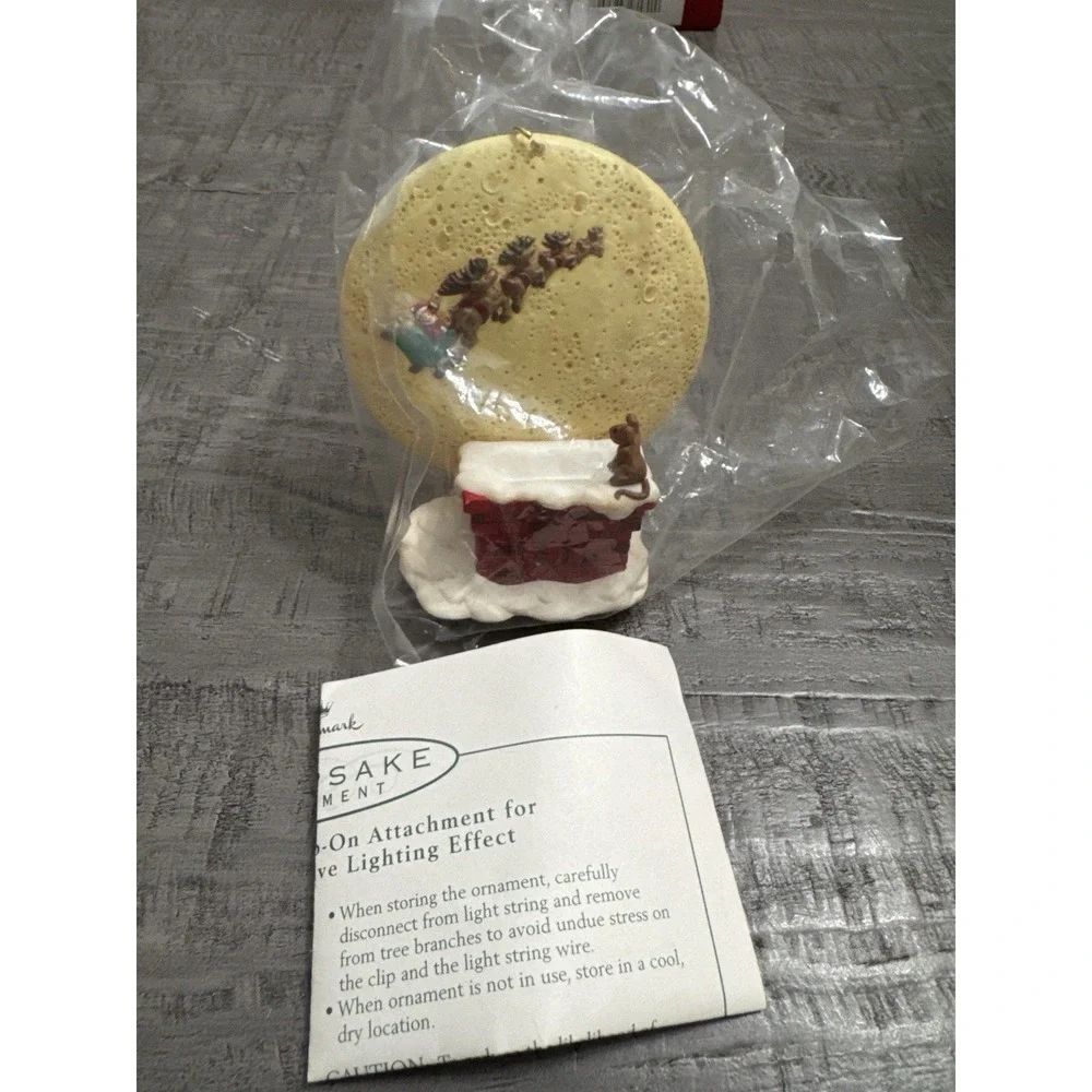 VTG Hallmark Keepsake Ornament Collector's Club 